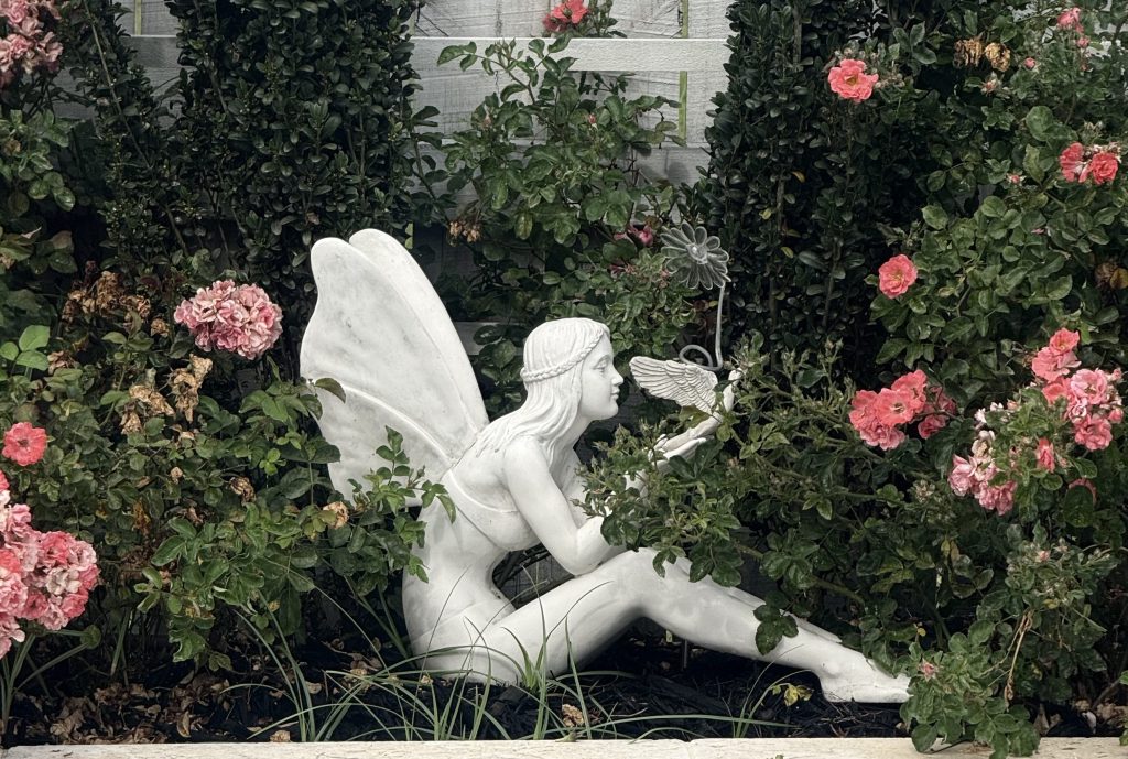 Nobody Tells You That Grief Rearranges Your Friendships&nbsp;Too